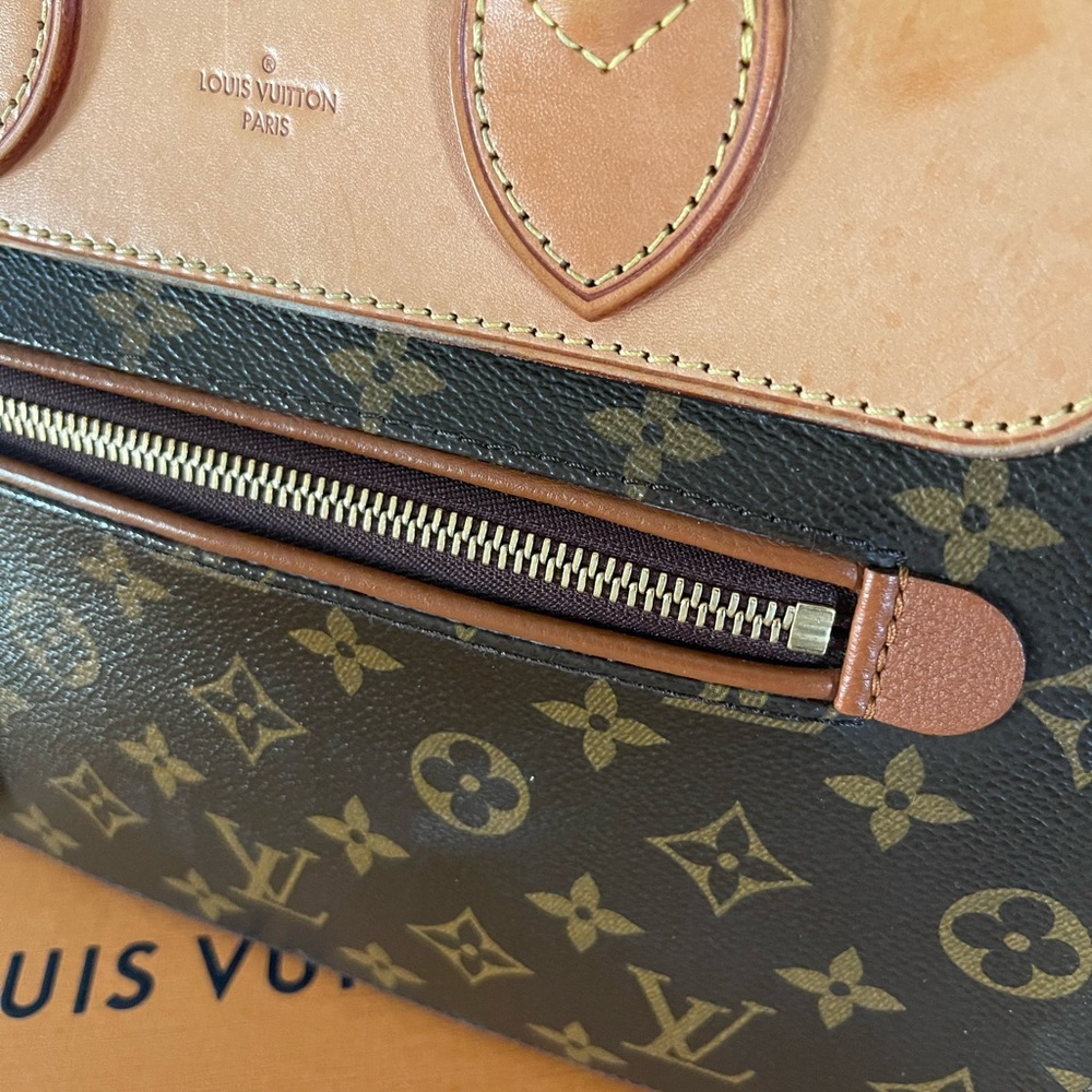Louis Vuitton Eden MM with crossbody strap - Picture 3 of 12